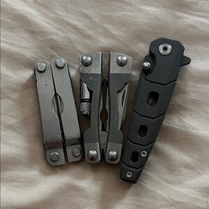 Multi-Tool Sets LOT 3
